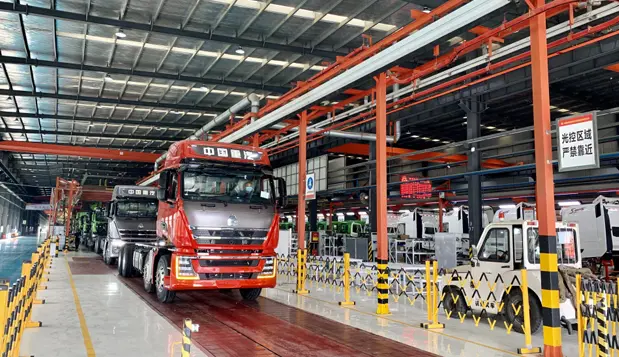 SINOTRUK HOWO factory assembly line reference scene
