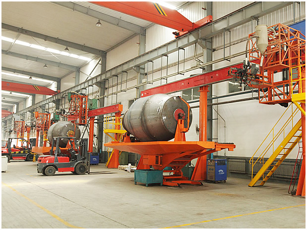 SINOTRUK mixer truck body production line reference scene